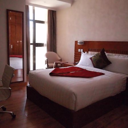 Marcen Addis Hotel Luaran gambar