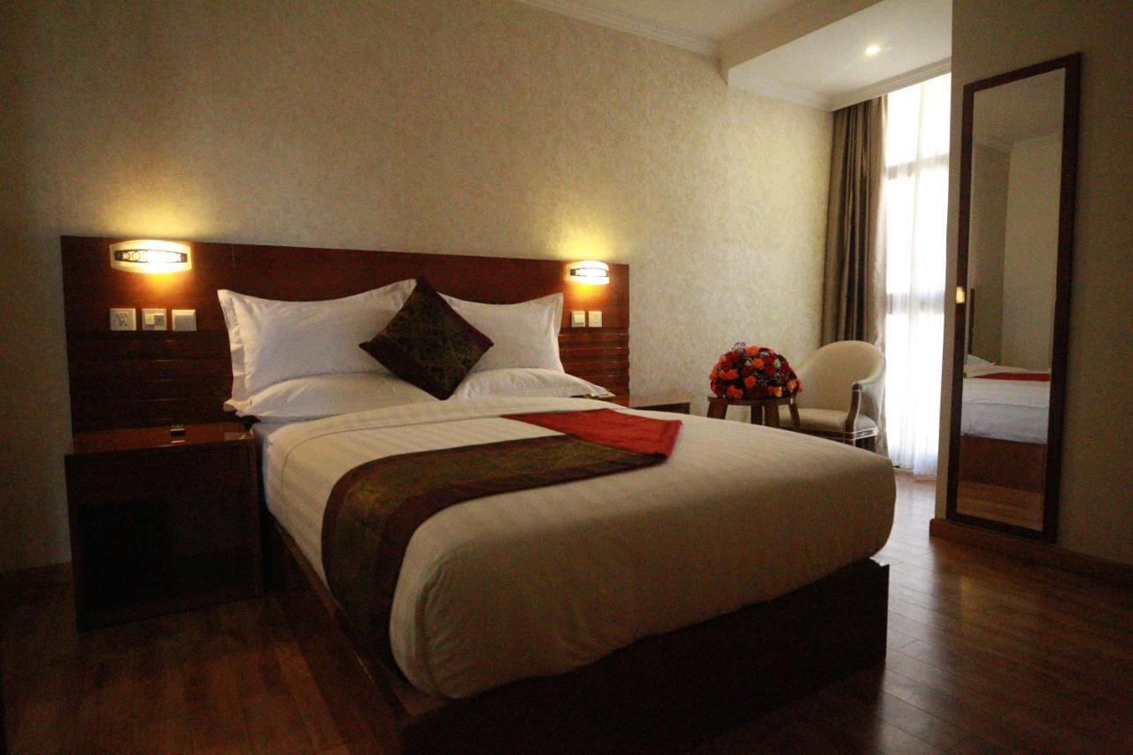 Marcen Addis Hotel Luaran gambar