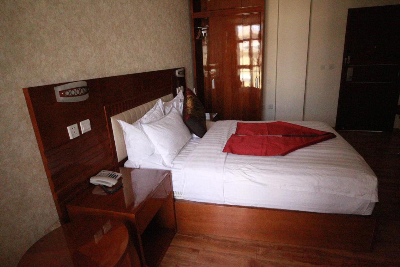 Marcen Addis Hotel Luaran gambar