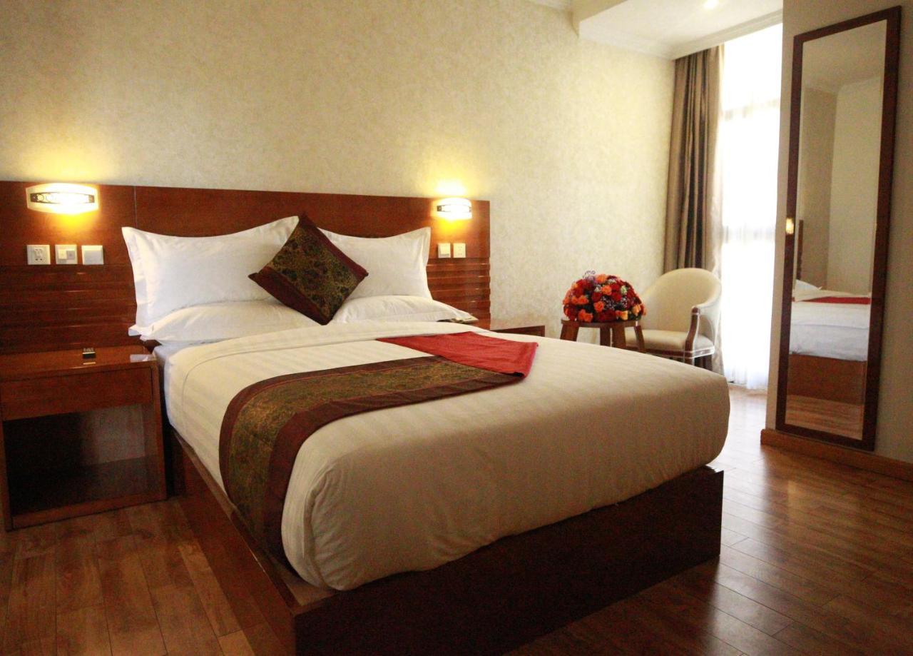 Marcen Addis Hotel Luaran gambar