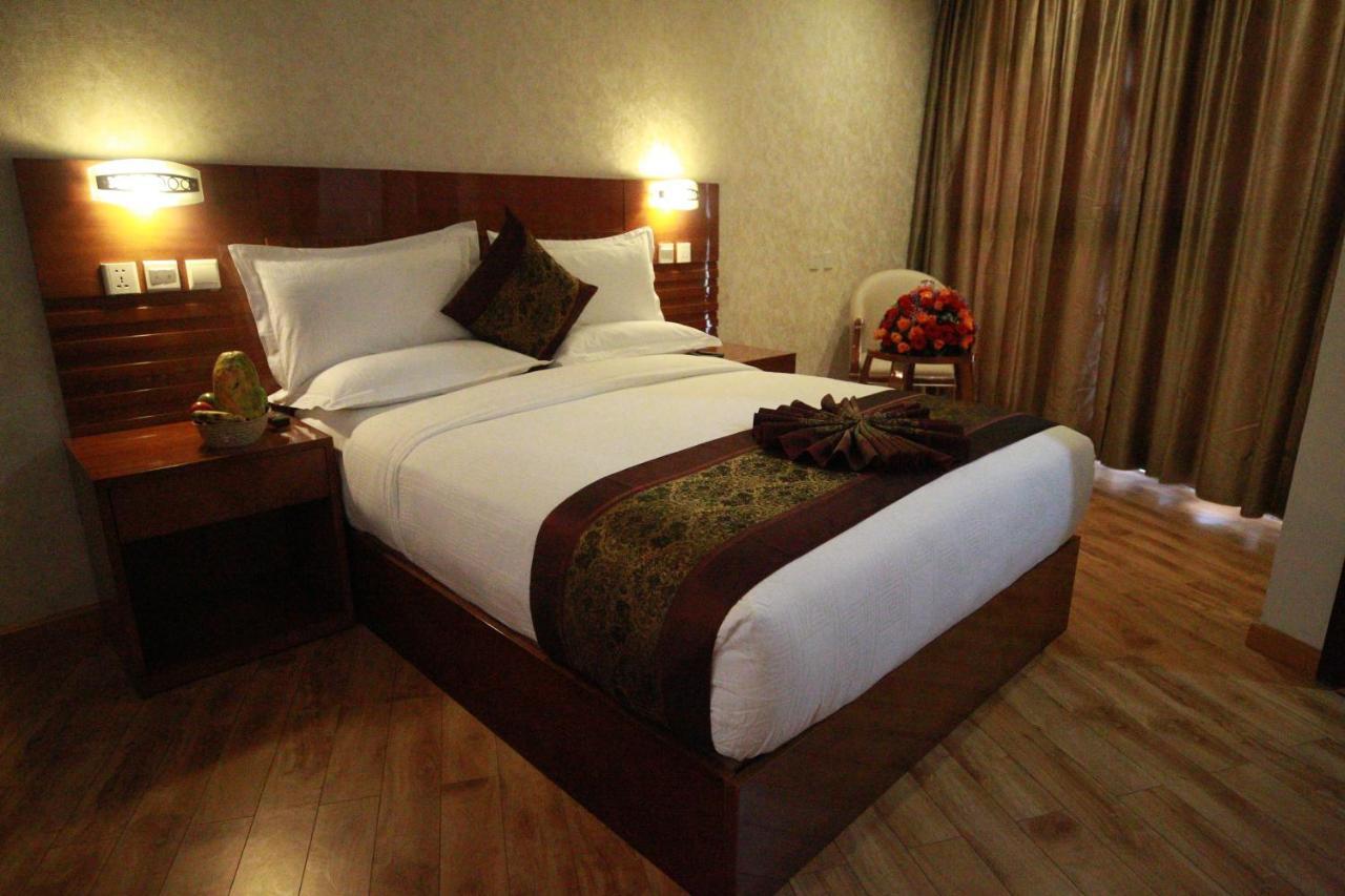 Marcen Addis Hotel Luaran gambar